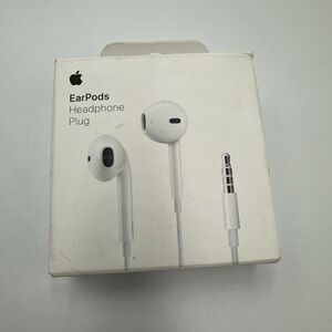 Apple‎ EarPods with 3.5mm Plug MWU53AM/A 💚❤️💚❤️ NEW OPEN BOX! 💚❤️💚❤️